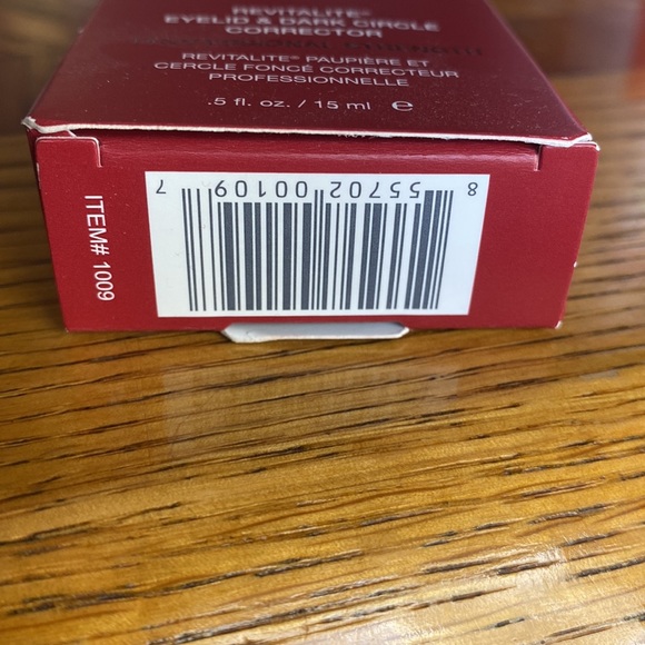 Dermelect Cosmeceuticals- Eyelid and dark circle corrector - Picture 2 of 3